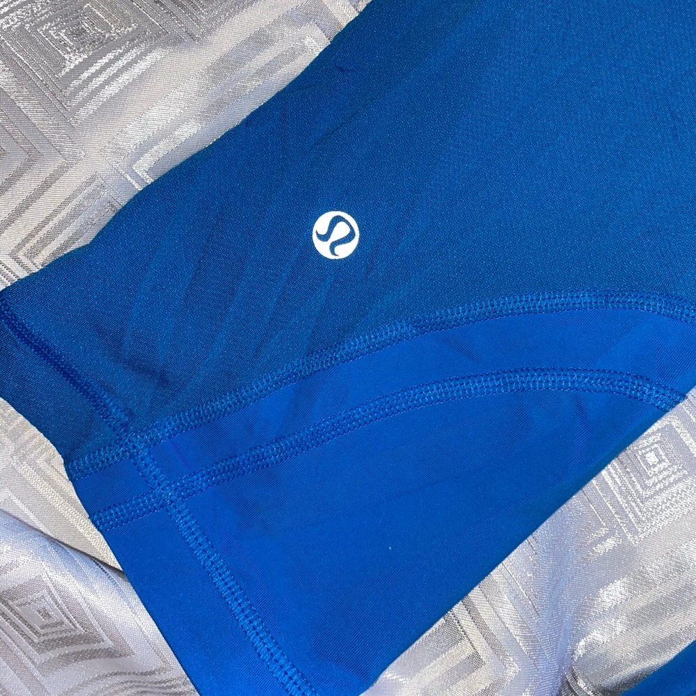 LULU LEMON LEGGINGS- BLUE